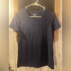 Women’s Amazon Essentials Navy Small short sleeve t shirt